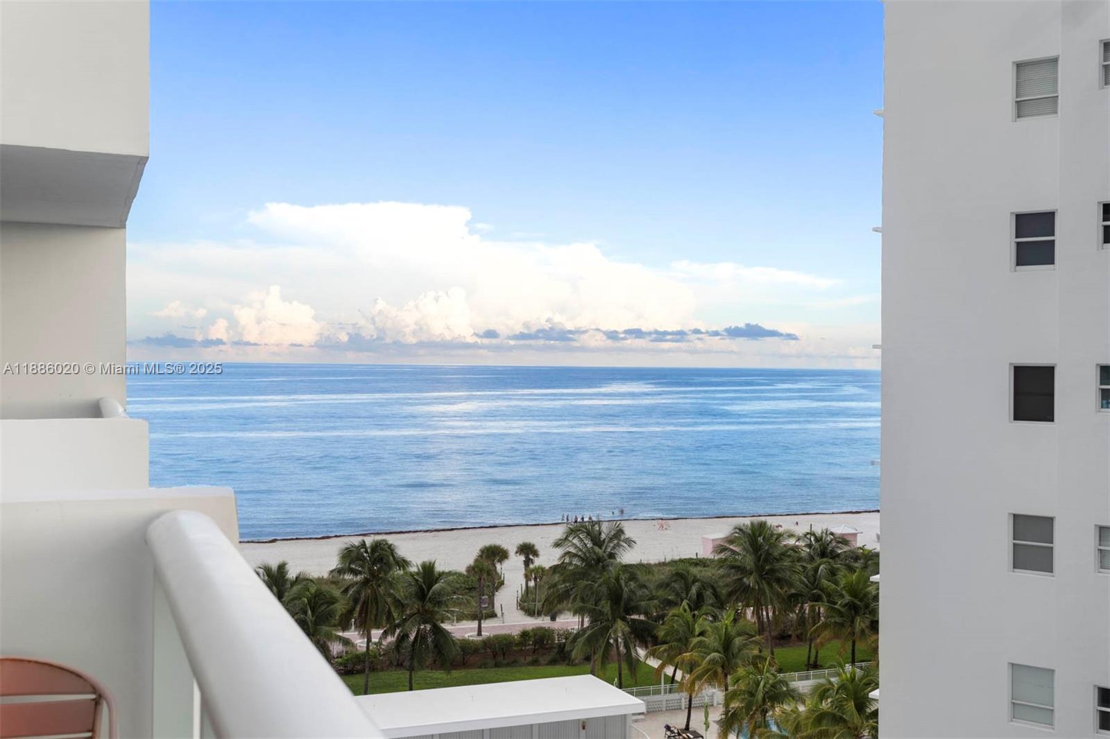5001 Collins Ave # 8C