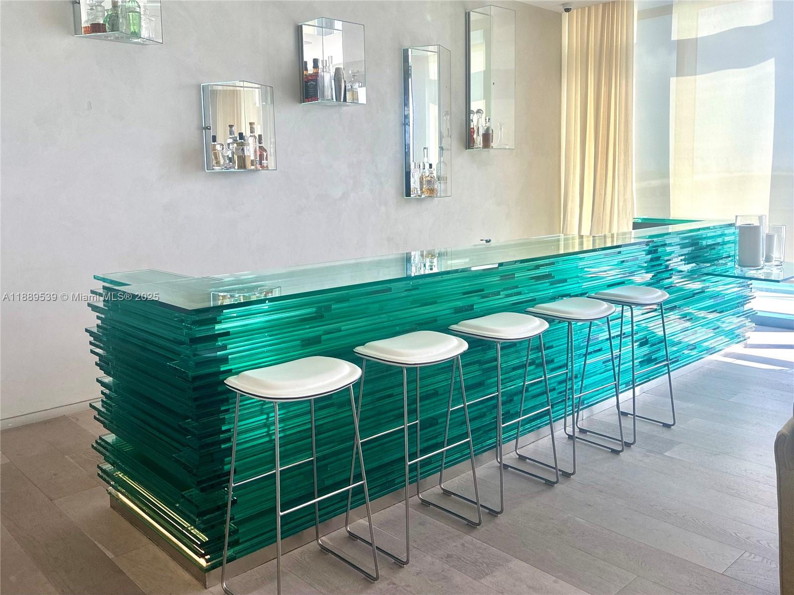 3131 NE 7th Ave # 2106