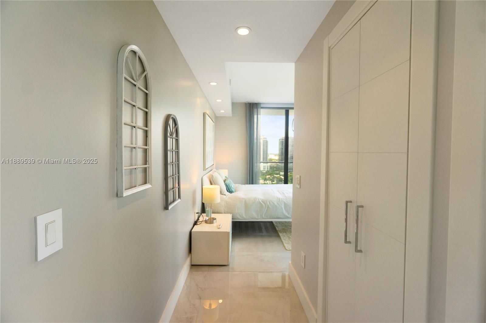 3131 NE 7th Ave # 2106