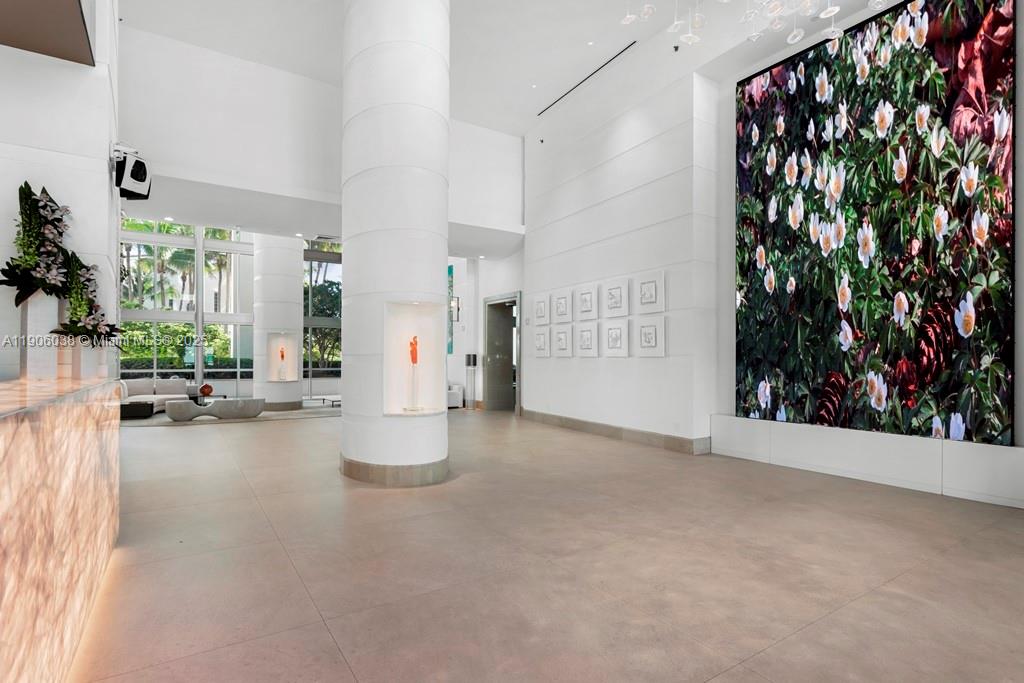 5959 Collins Ave # 807