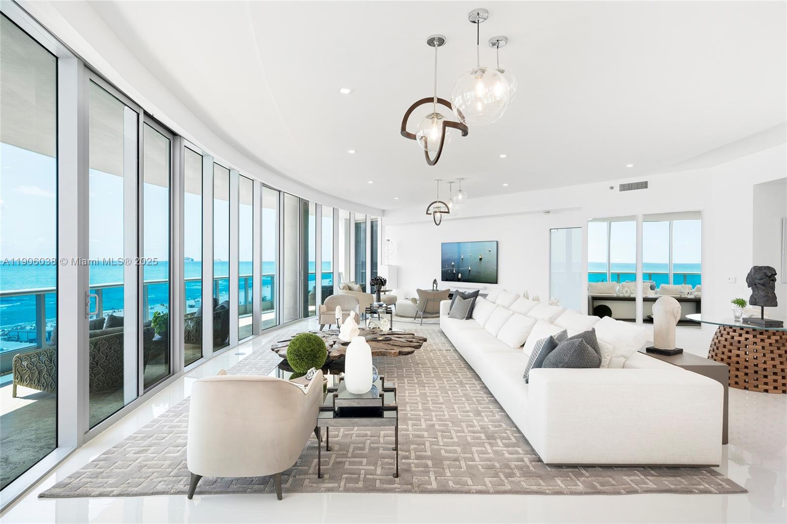 5959 Collins Ave # 807