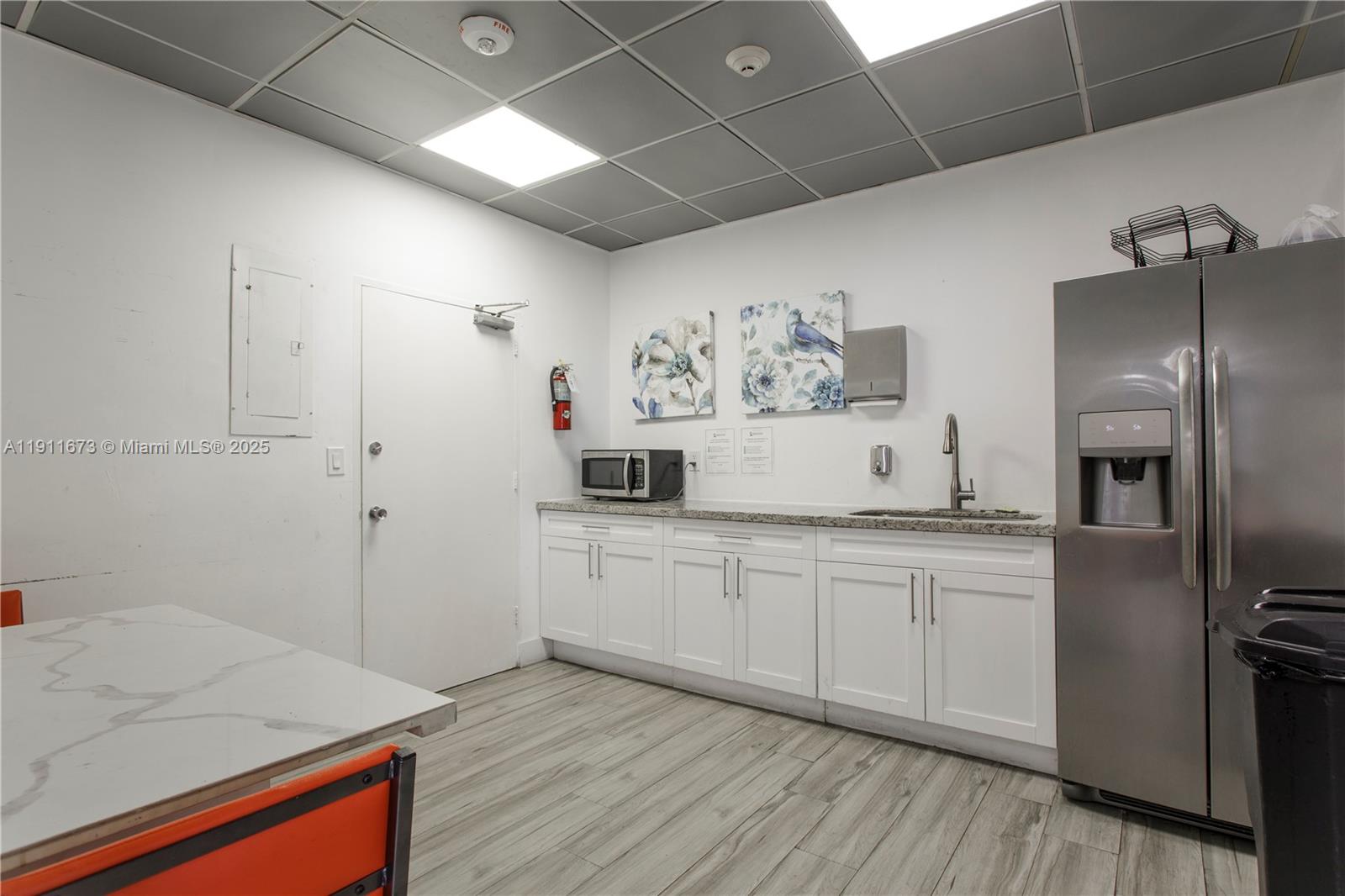 5001 Collins Ave # 1 Unit: PH-1