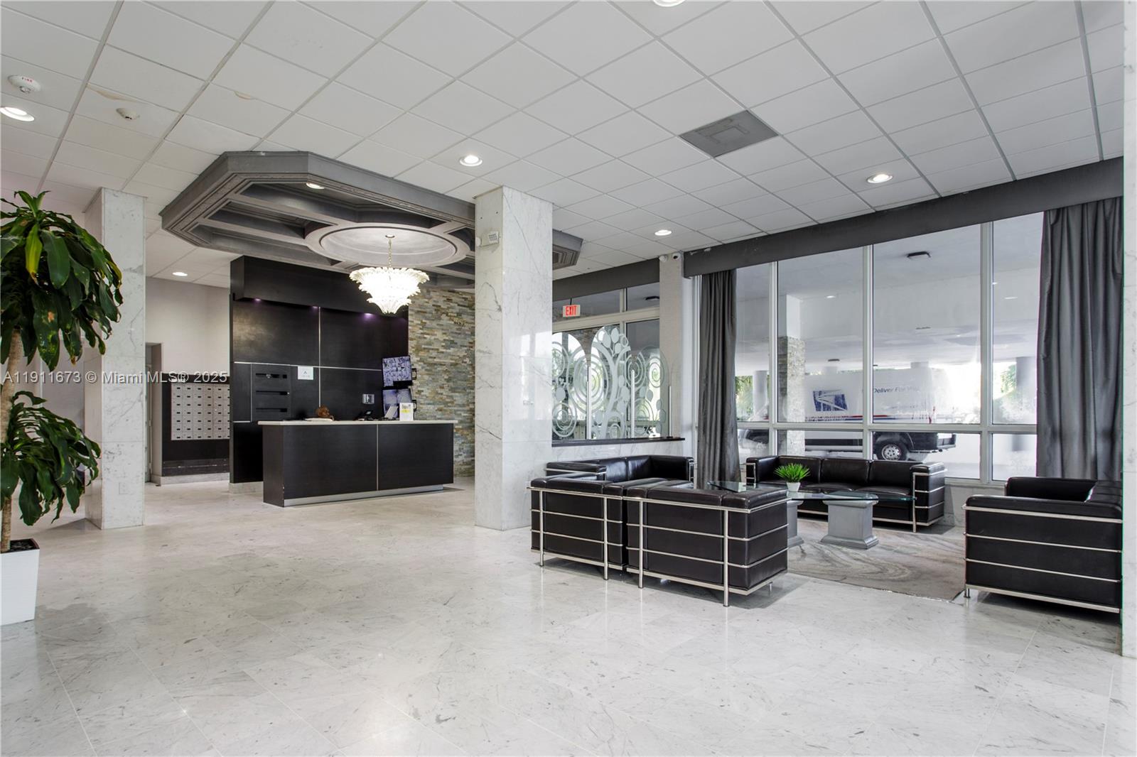 5001 Collins Ave # 1 Unit: PH-1