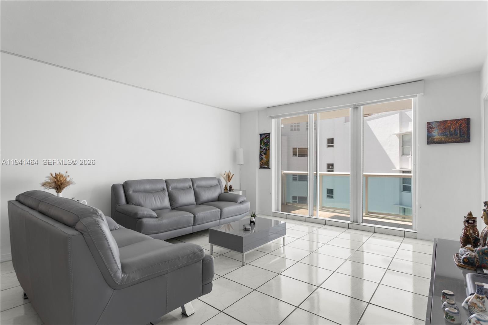 5001 Collins Ave # 14C