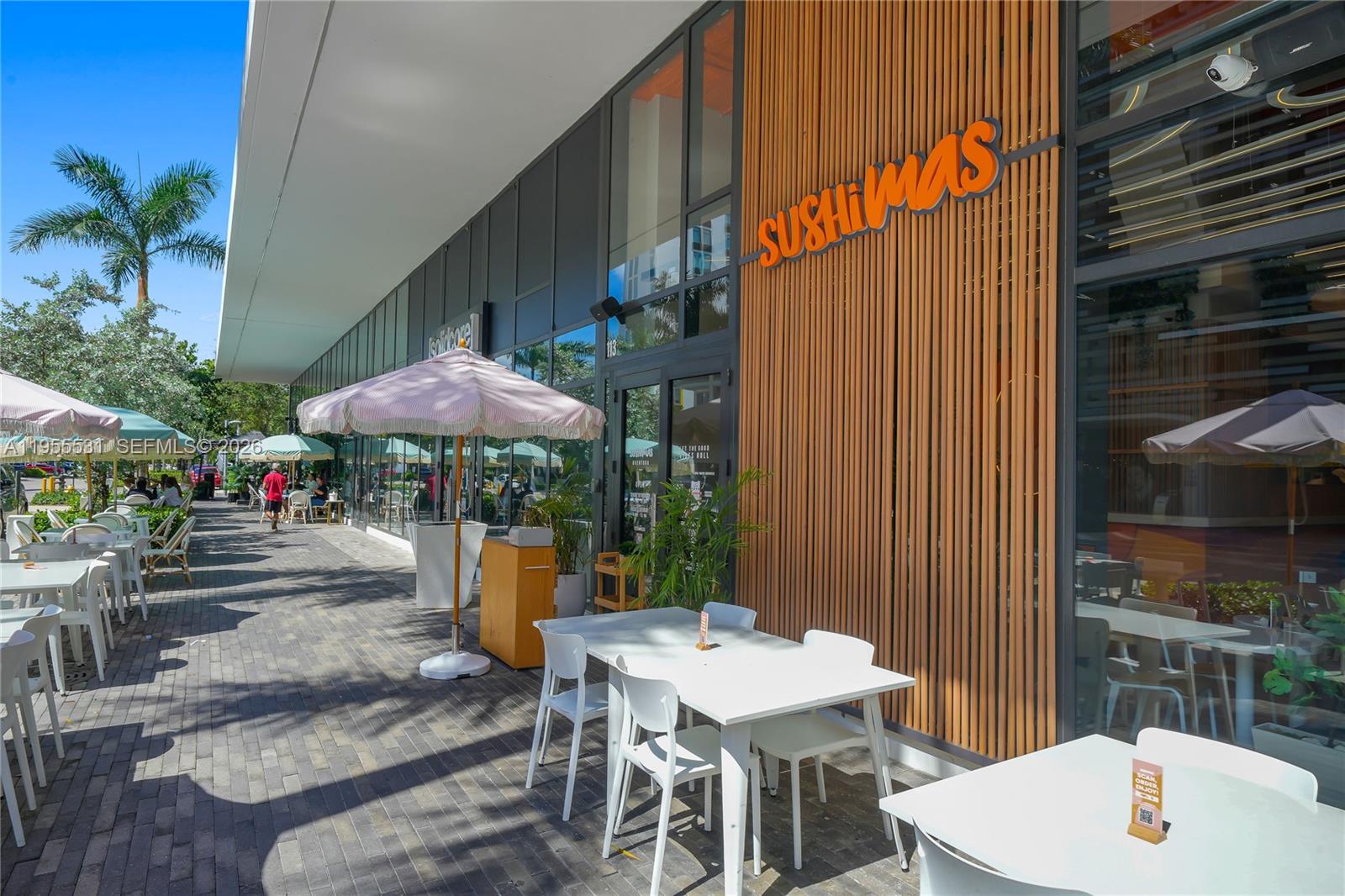 2960 2960 NE 207th St # 615