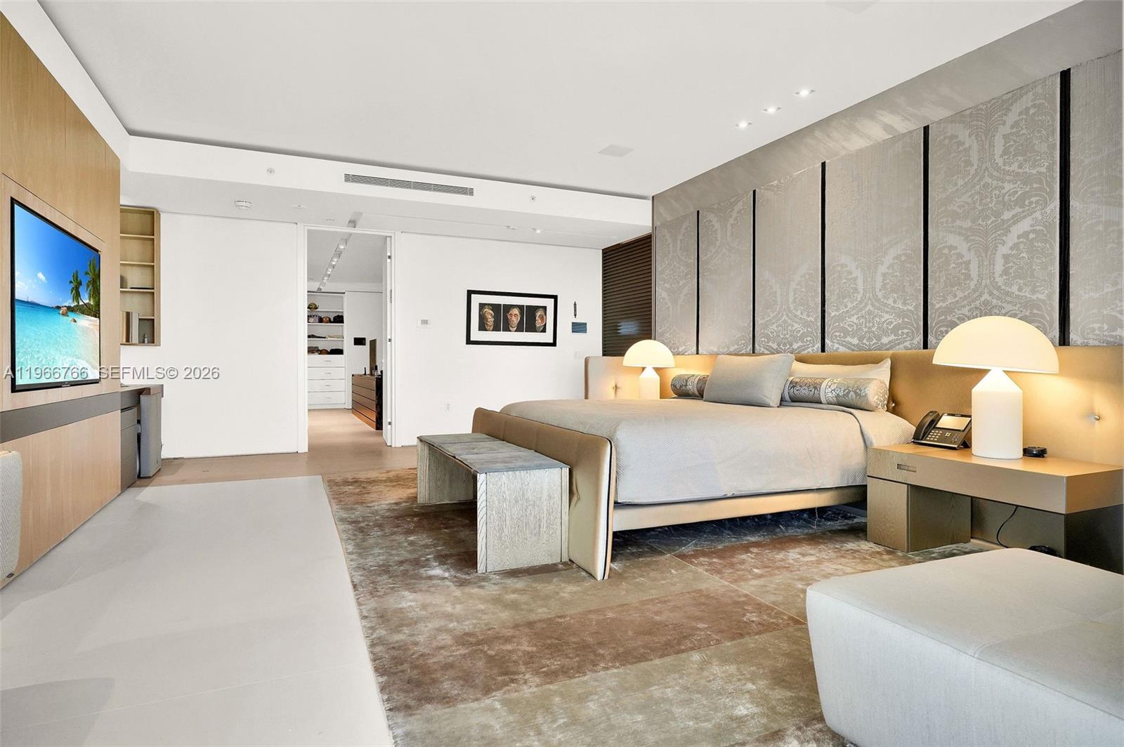 20165 NE 39th Pl Unit: 1103&1104