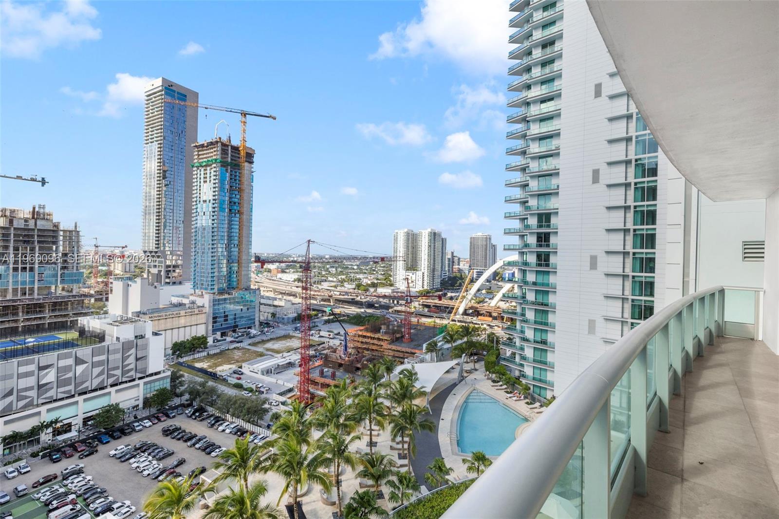 900 Biscayne Blvd # 2401