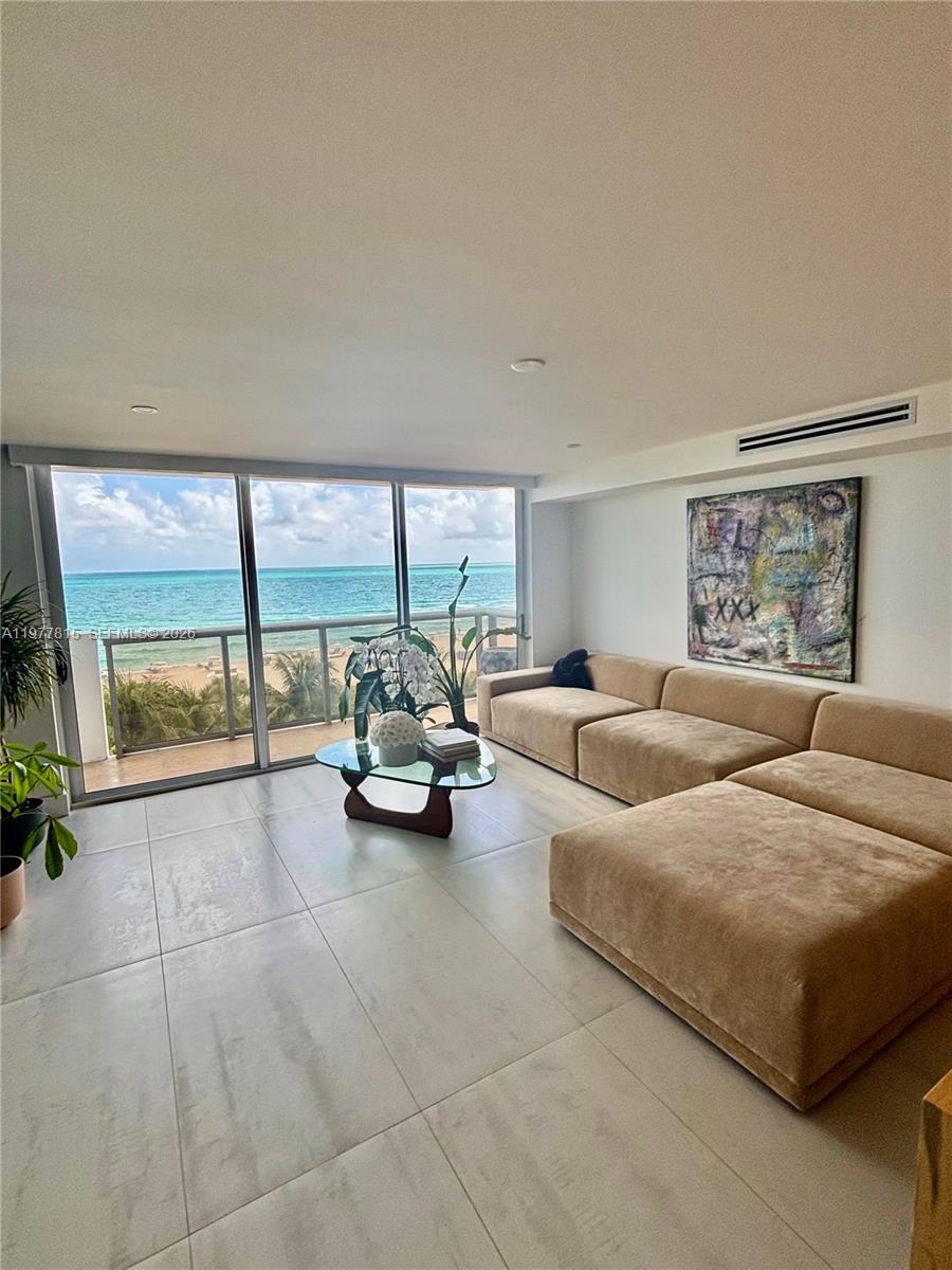 6039 Collins Ave # 617 Unit: 615-617