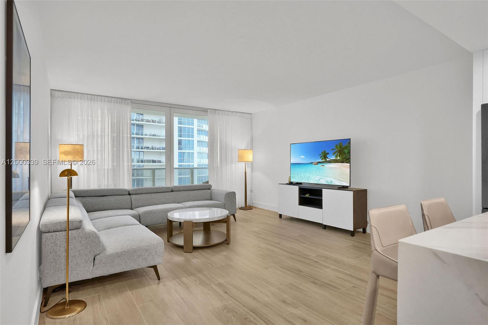 3505 S Ocean Dr # 808