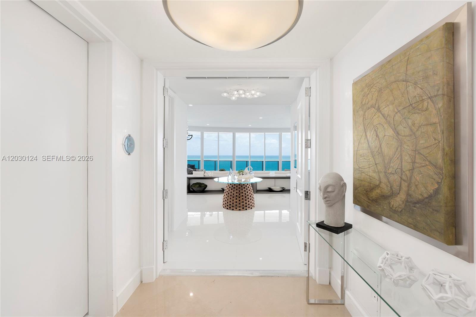 5959 Collins Ave # 807