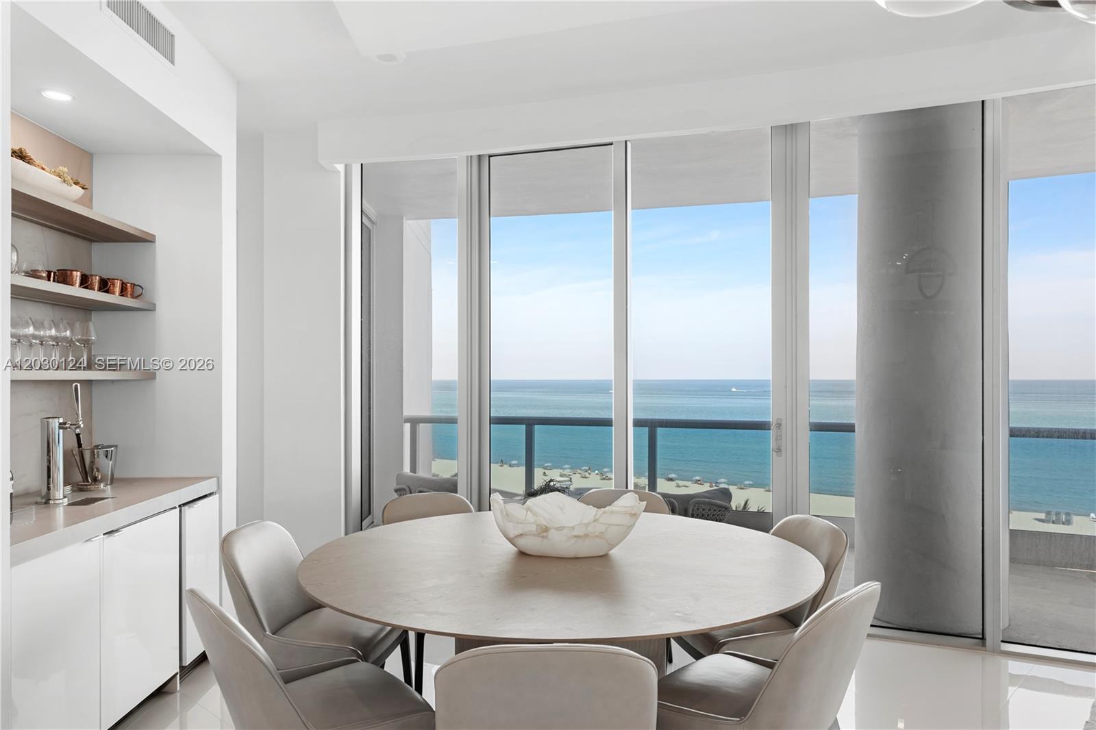5959 Collins Ave # 807