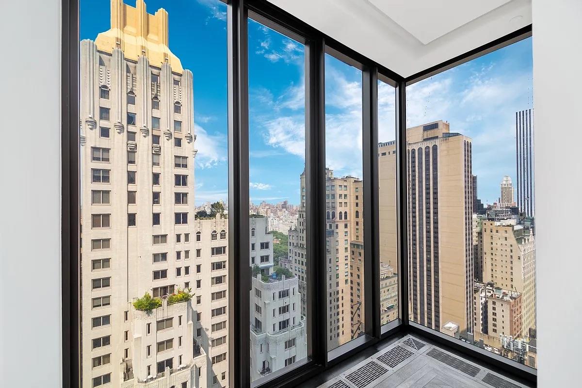 111 W 57th Street 29