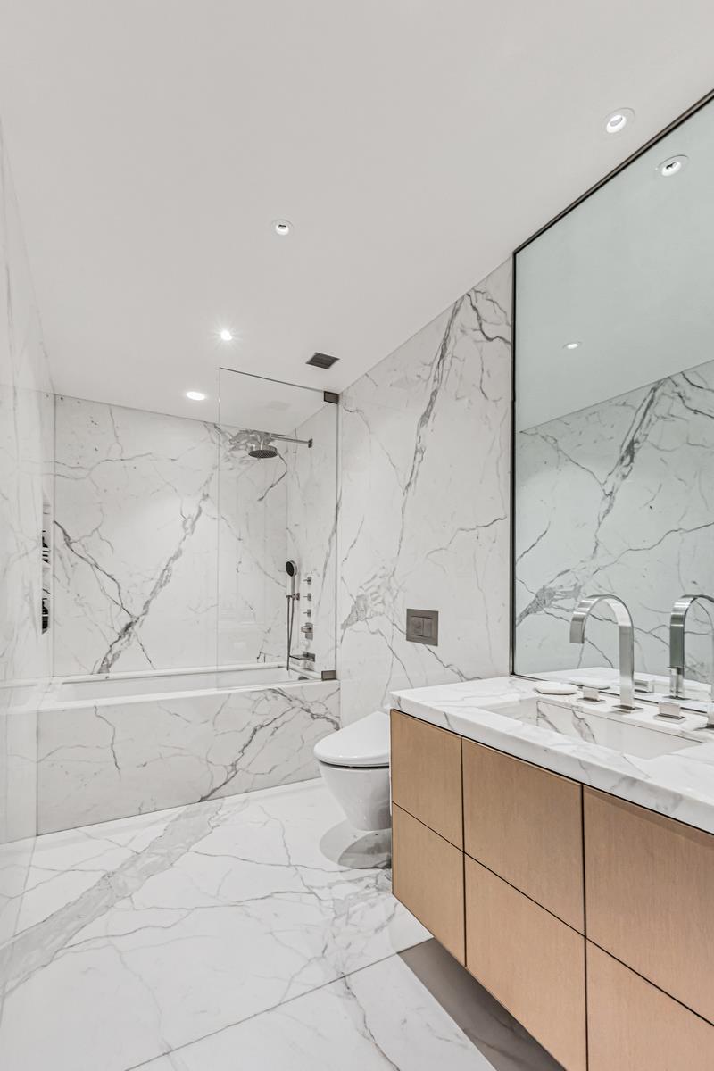 30 E 85th Street 12/13BD