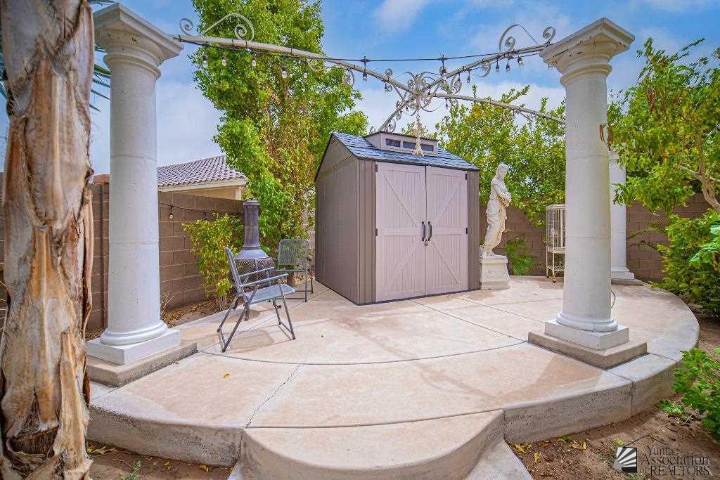 2237 S 46 Way