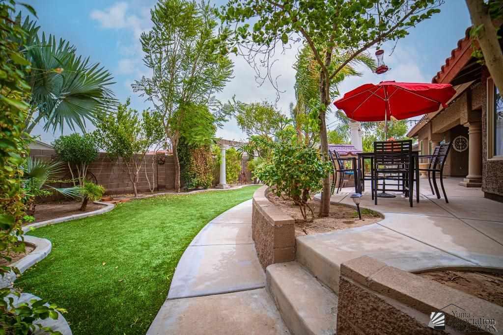 2237 S 46 Way