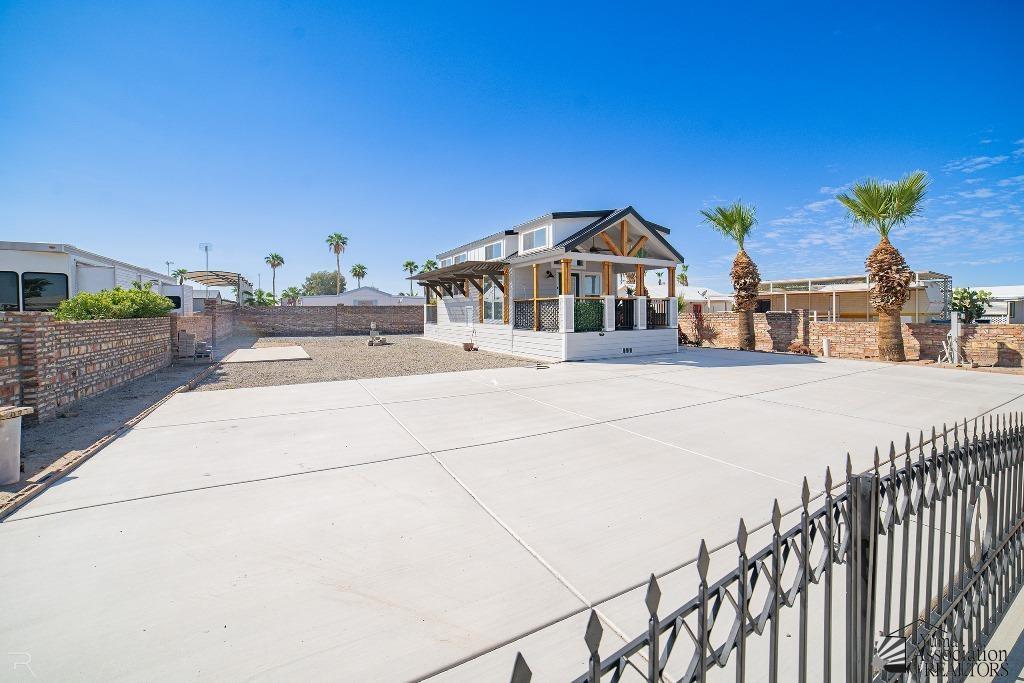 13361 E 50 Dr