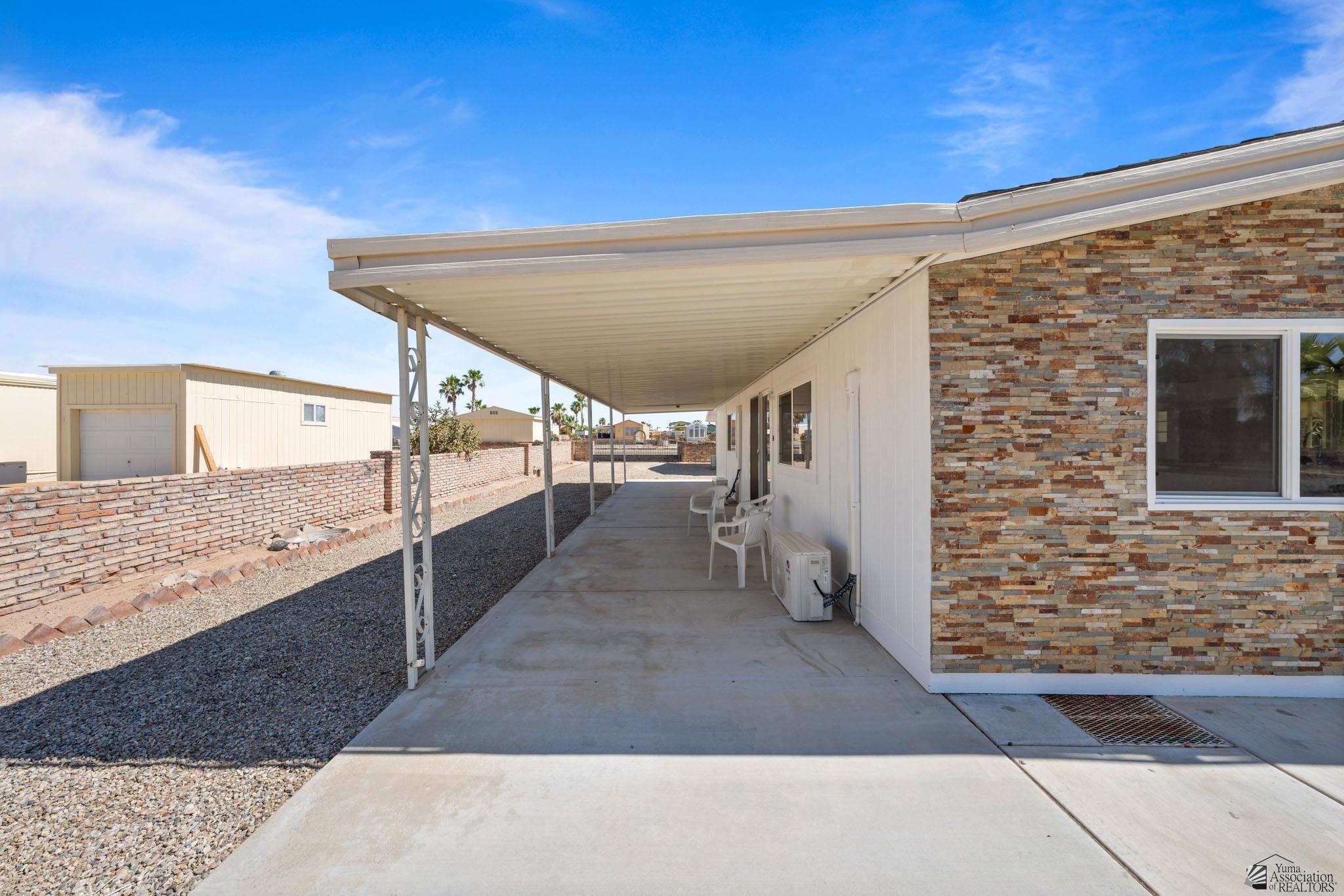 13603 E 47 Ln