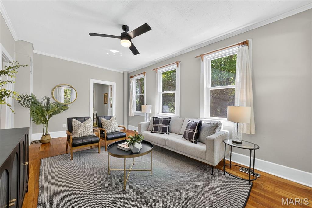 837 Tuxedo Boulevard