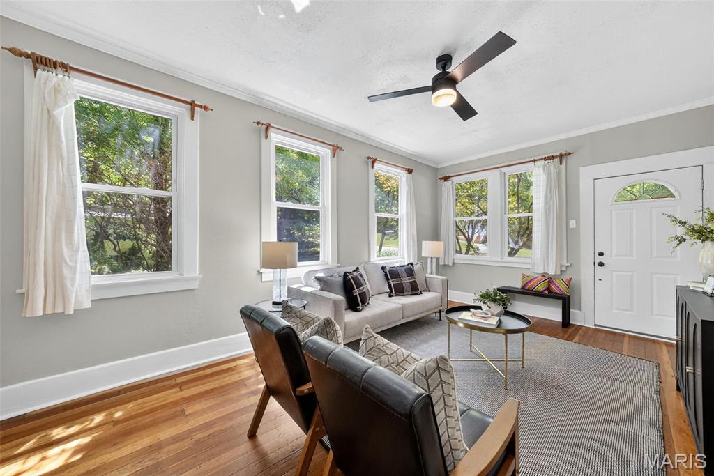 837 Tuxedo Boulevard