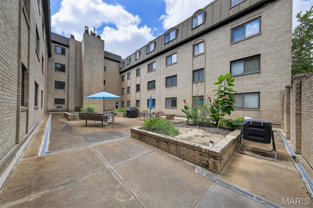 4355 Maryland Avenue Unit: 130