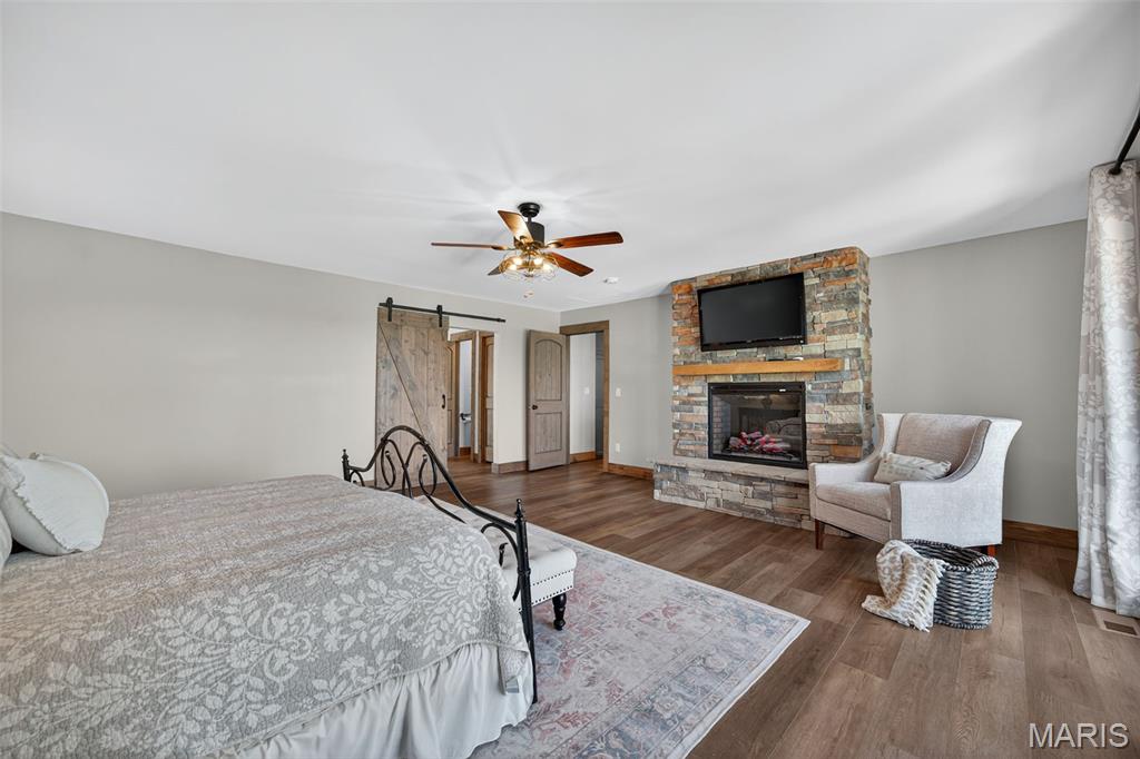 5859 Crystal Park Circle