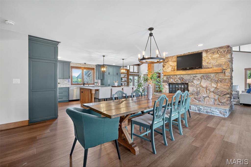 5859 Crystal Park Circle