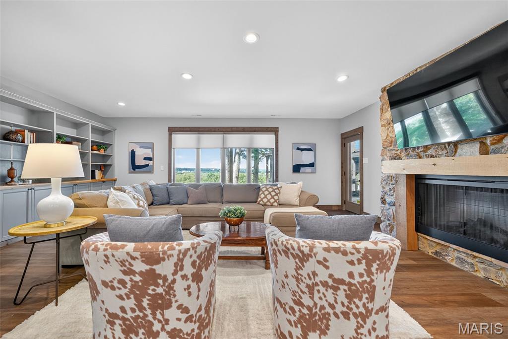 5859 Crystal Park Circle