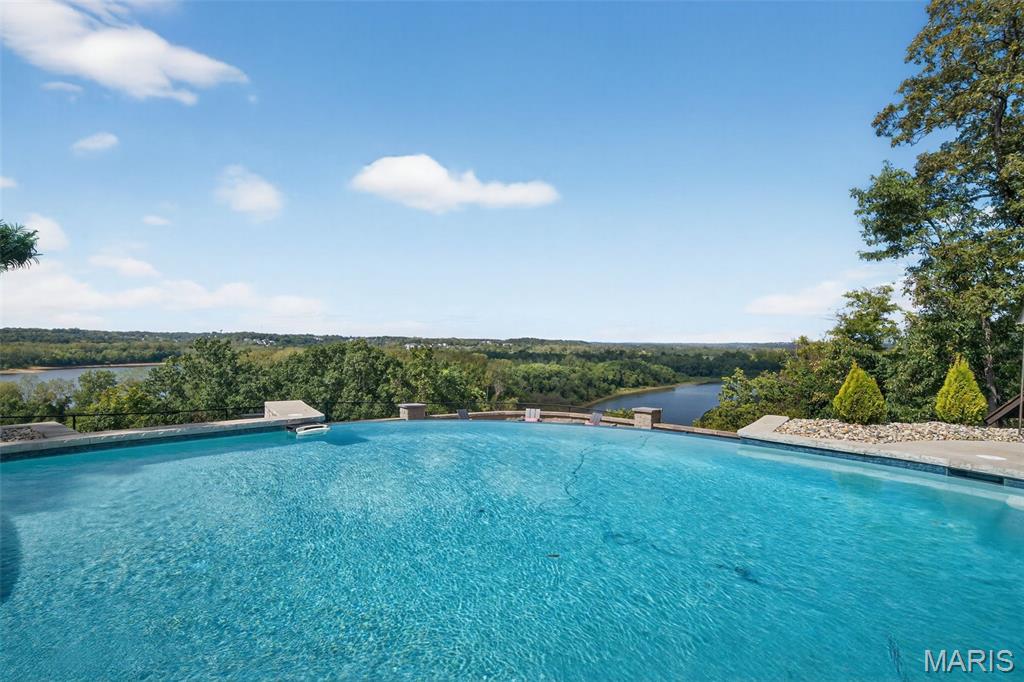 5859 Crystal Park Circle