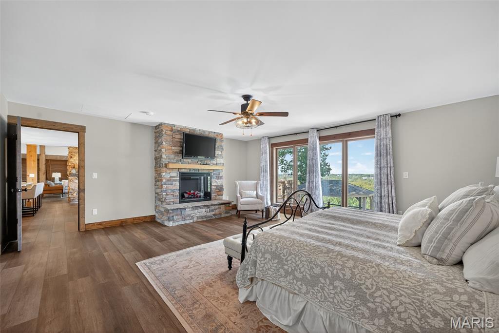 5859 Crystal Park Circle