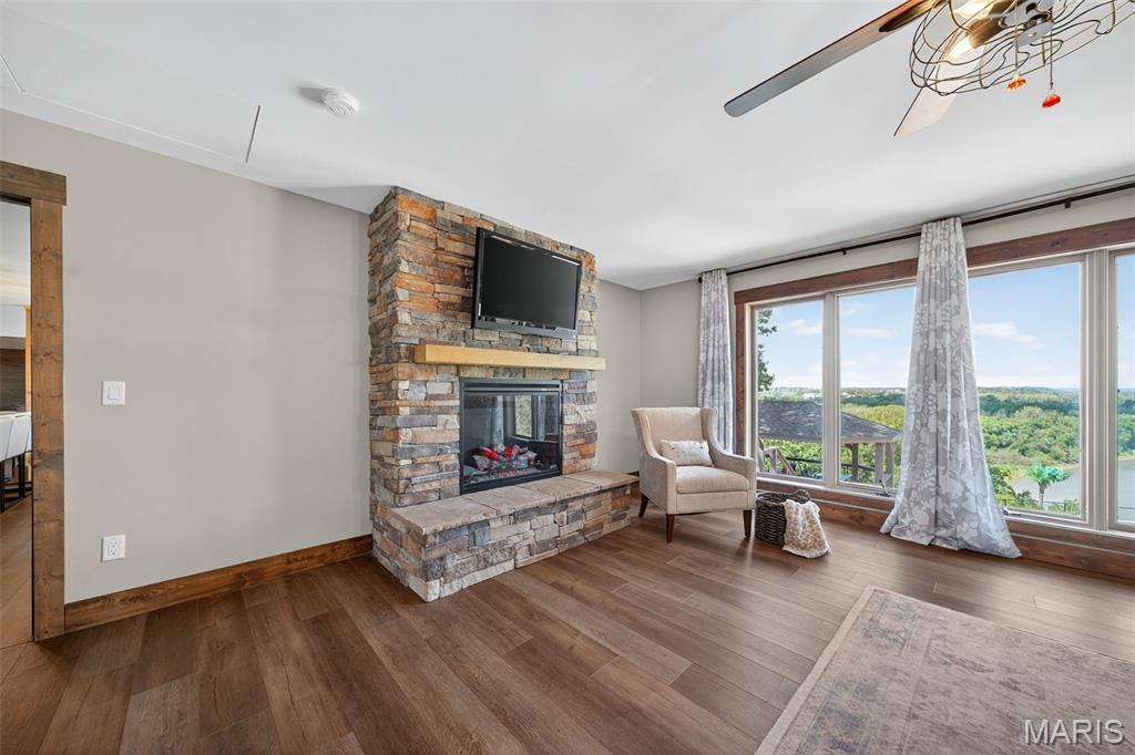 5859 Crystal Park Circle