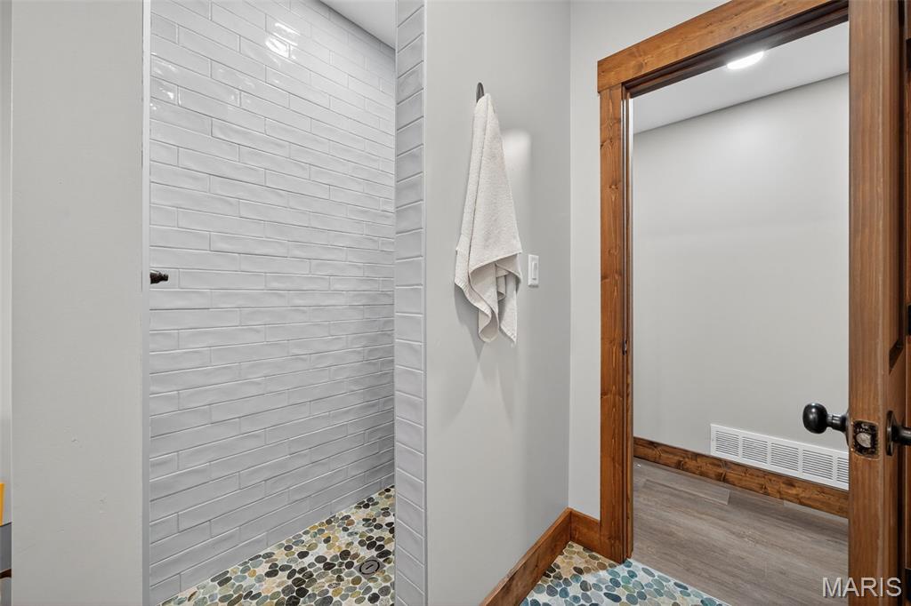 5859 Crystal Park Circle
