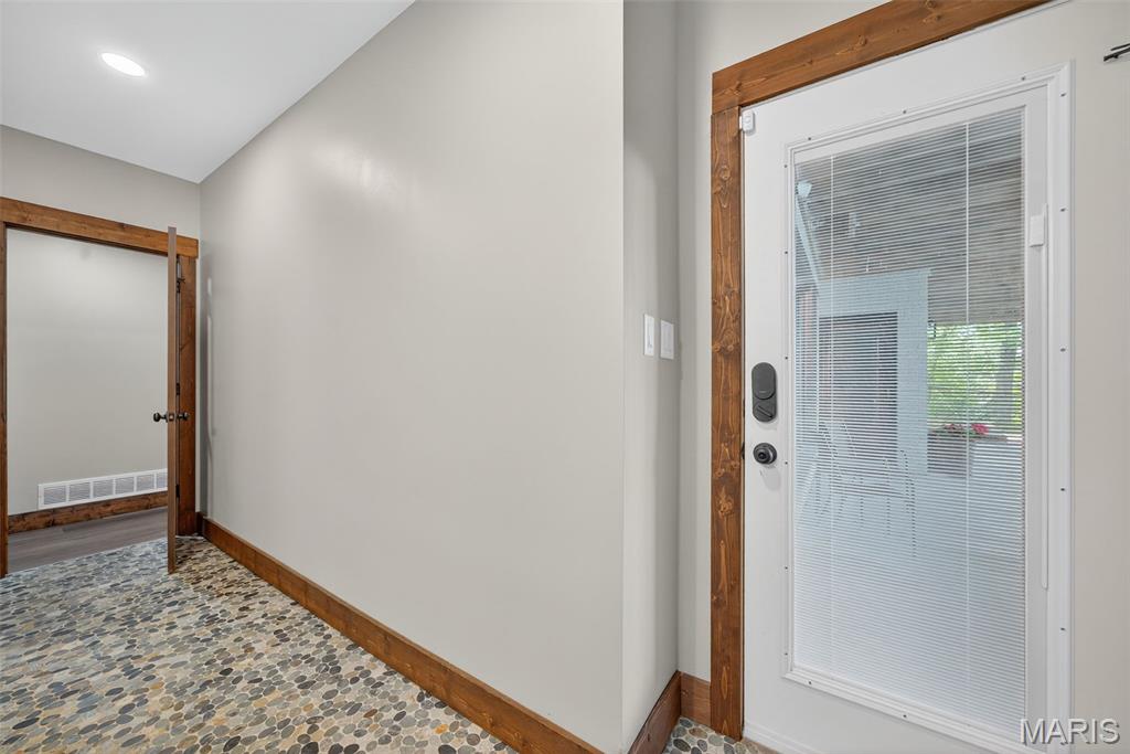 5859 Crystal Park Circle