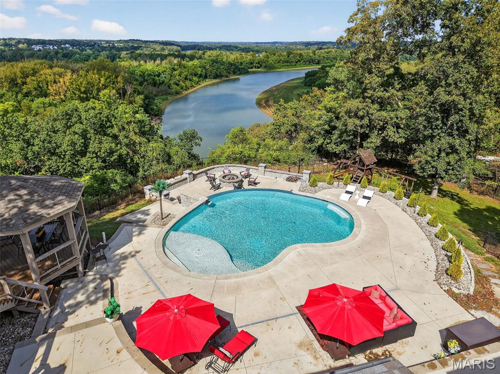 5859 Crystal Park Circle