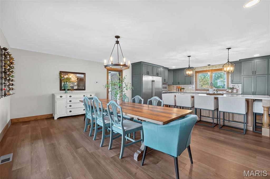 5859 Crystal Park Circle