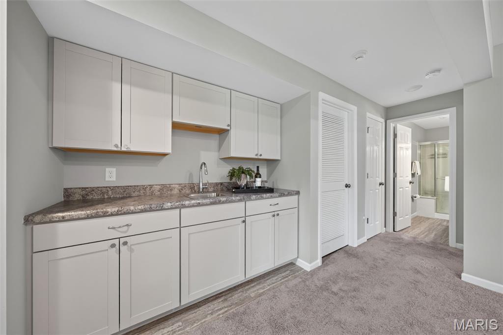 206 Knob Creek Court