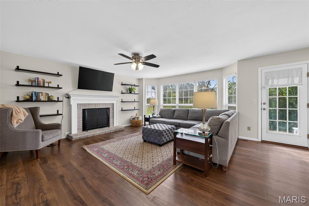 217 Country Hollow Court