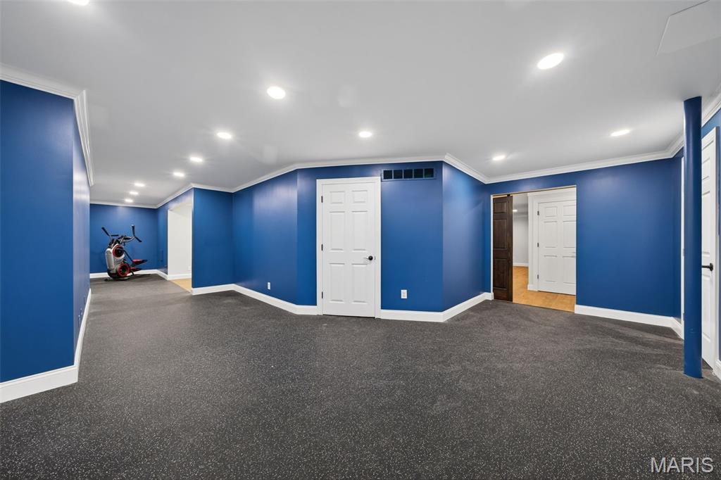 740 The Hamptons Lane