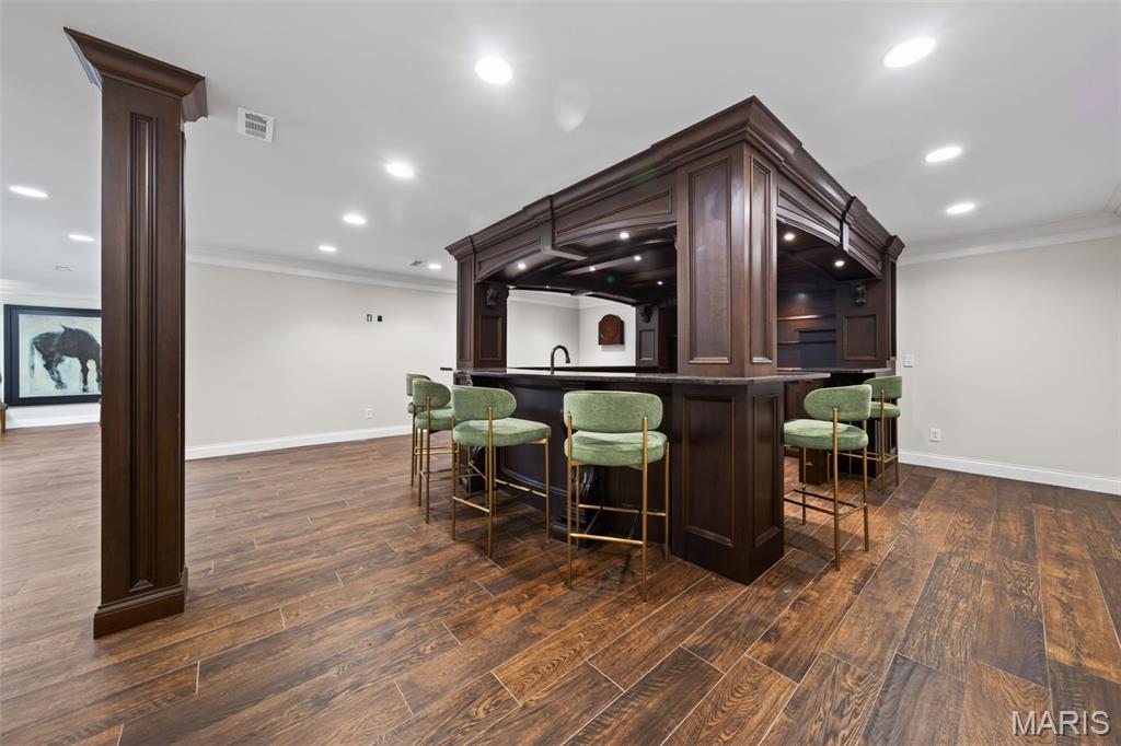 740 The Hamptons Lane