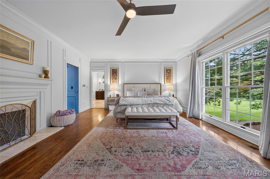 740 The Hamptons Lane