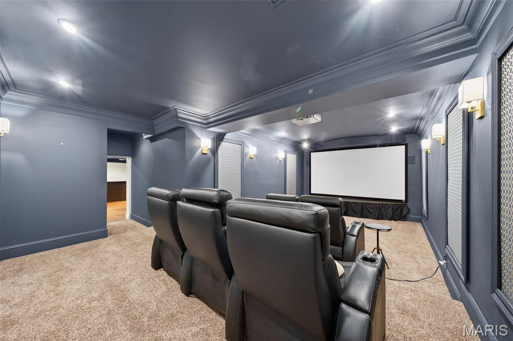 740 The Hamptons Lane