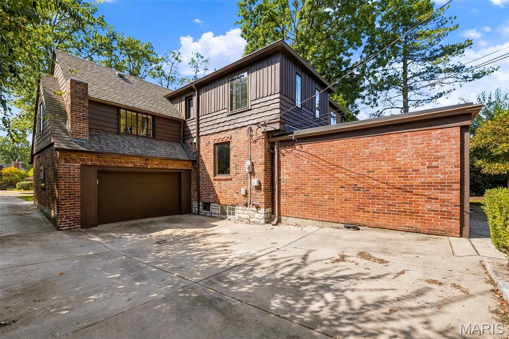 7747 Mohawk Place