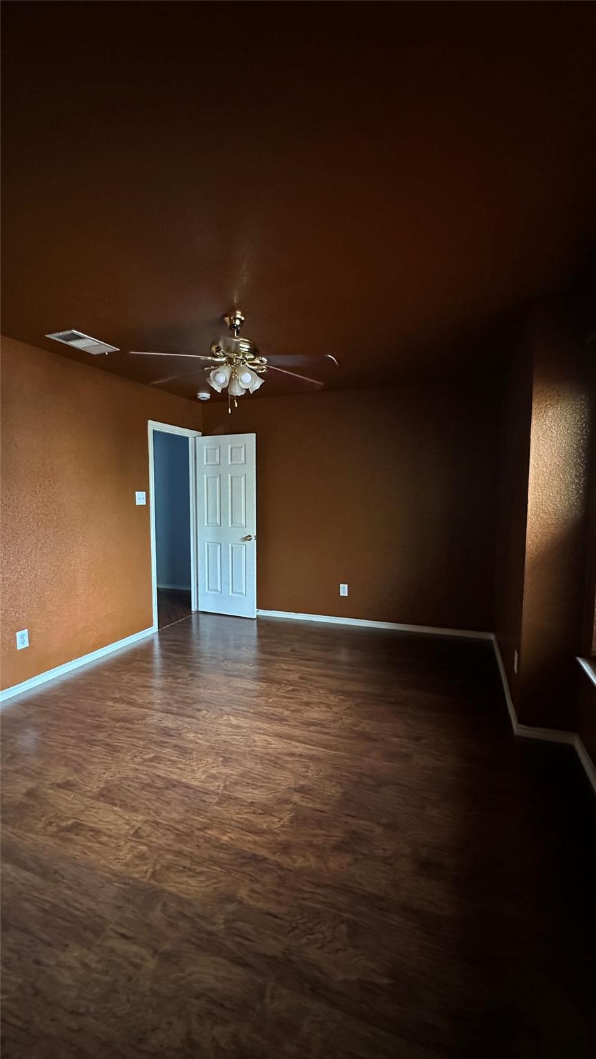 13105 Lofton Cliff DR