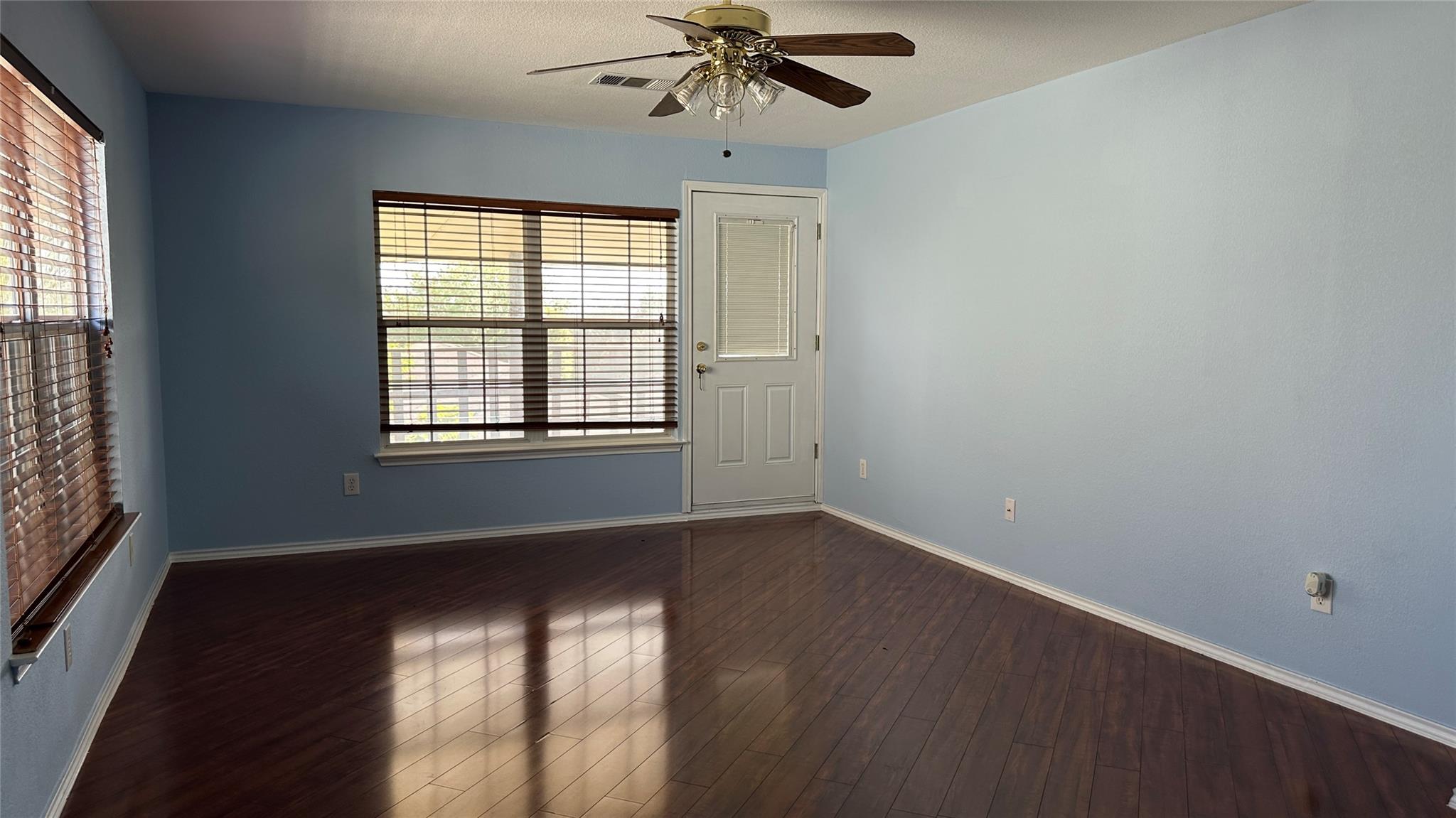 13105 Lofton Cliff DR