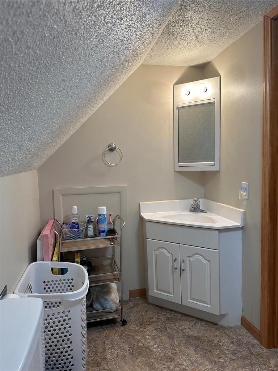 3099 County Road 148