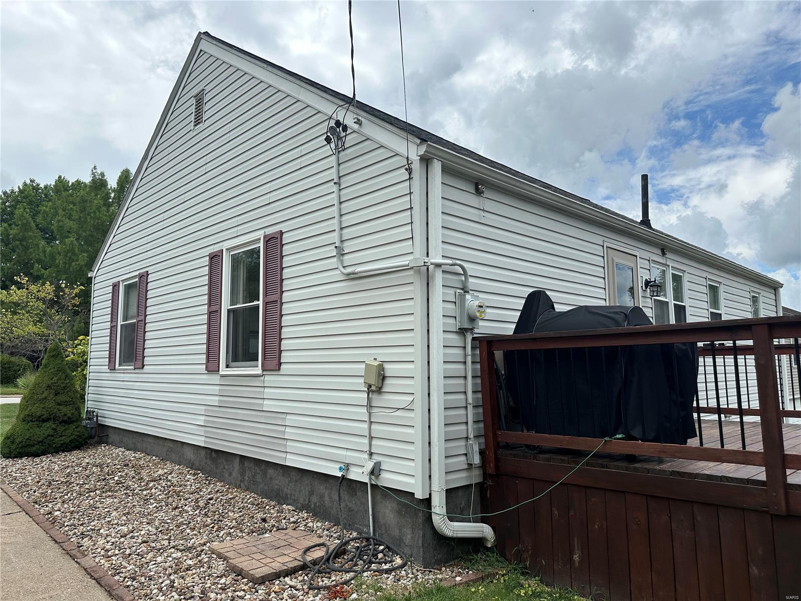 609 S Main