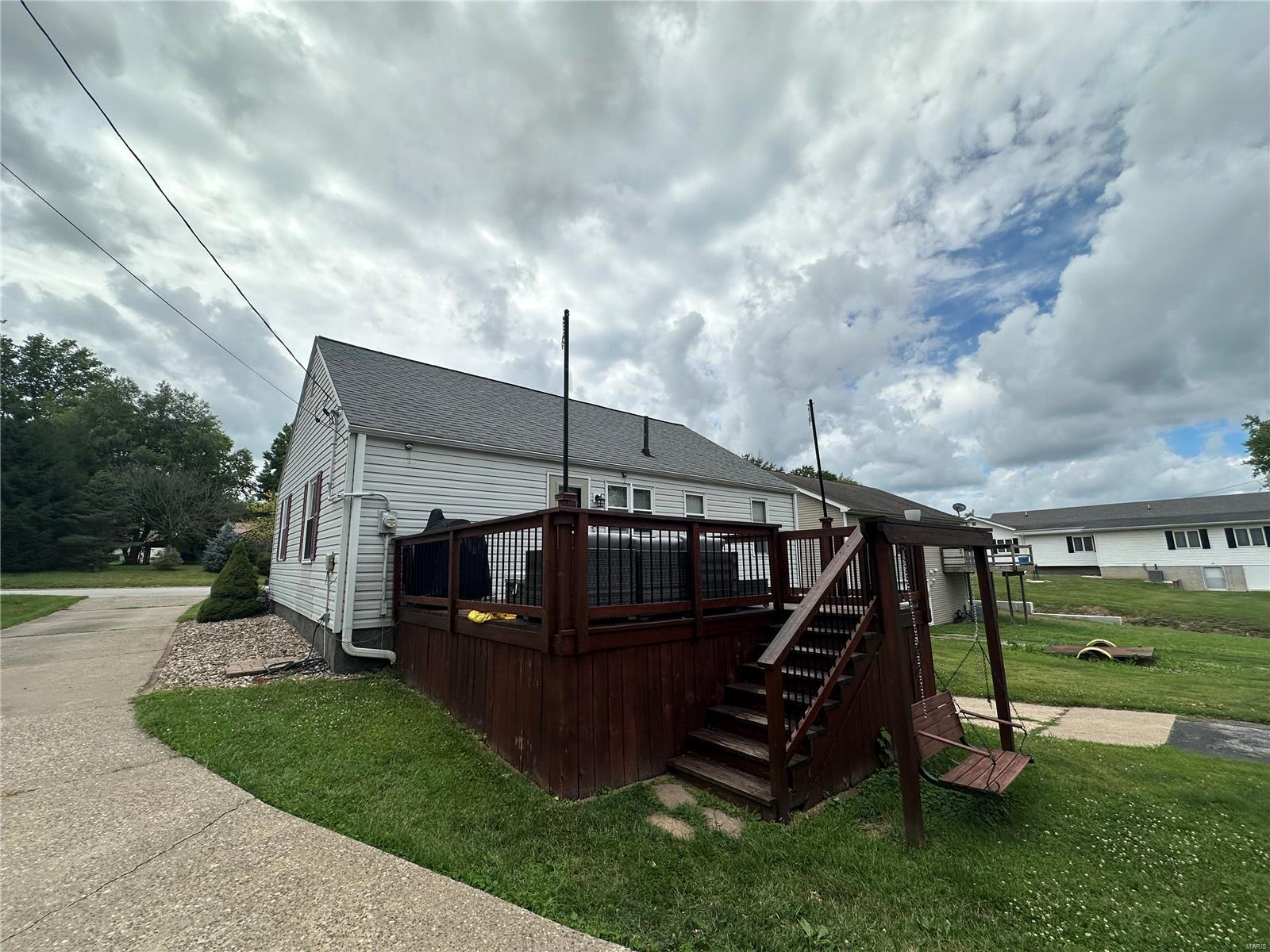 609 S Main