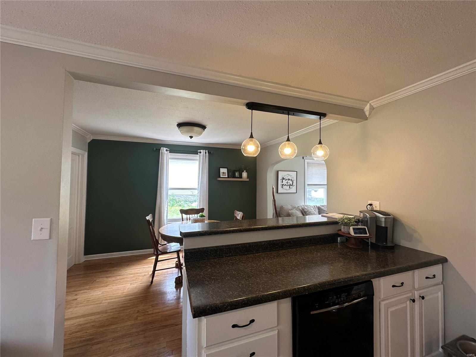 609 S Main