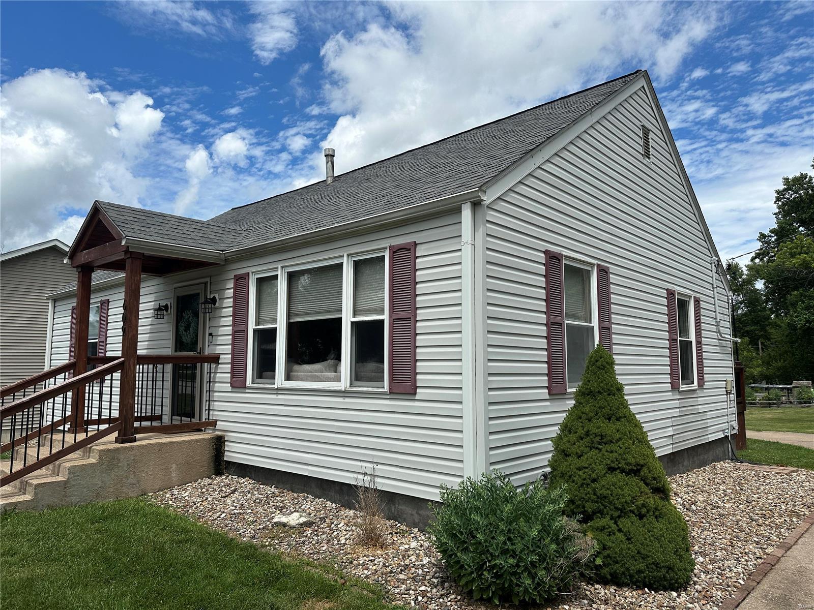 609 S Main