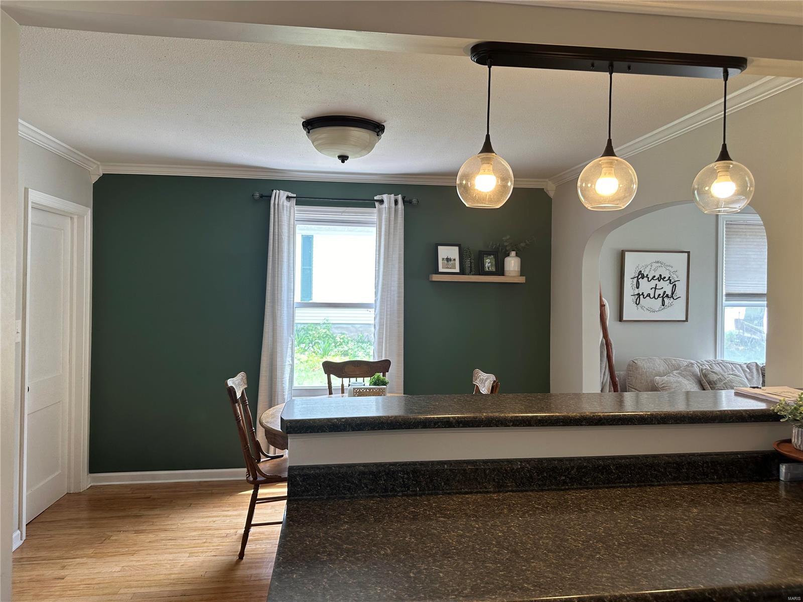 609 S Main