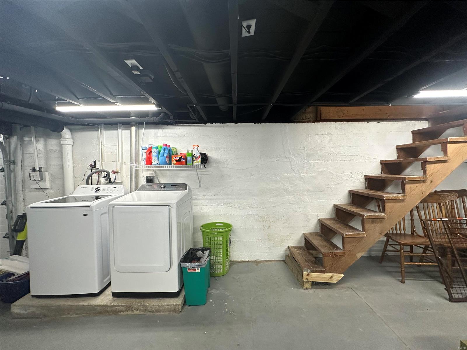609 S Main